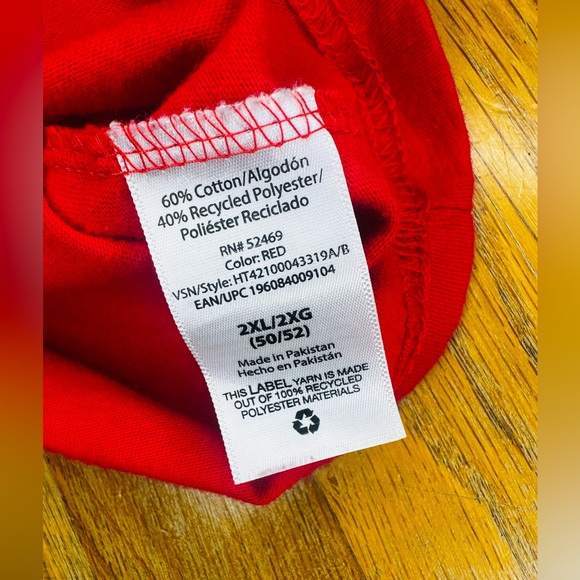 Santa Costume Graphic T-Shirt Men’s 2XL • Holiday Time Christmas Tee Red - Picture 4 of 6